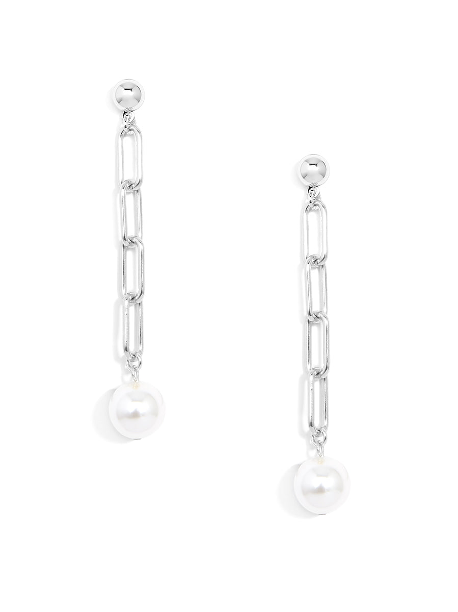 Simply Sophisticated Pearl Drop Earring