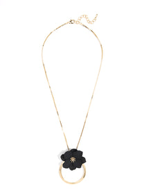 Flower And Ring Pendant Necklace