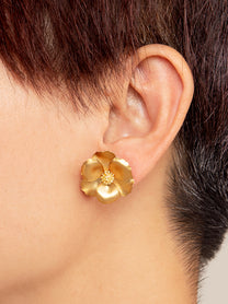 Amelia Metallic Flower Stud Earring