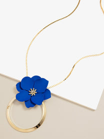 Flower And Ring Pendant Necklace